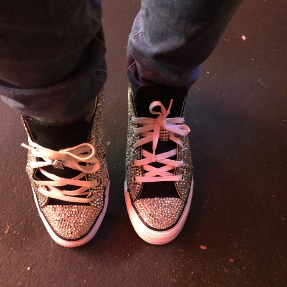 Custom Bling Converse🎀🎀 - Picture 3 of 5